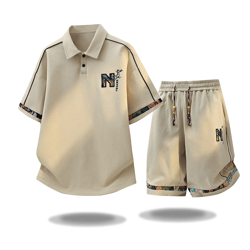 Embroidery Set - Conjunto de Camiseta de Manga Corta
