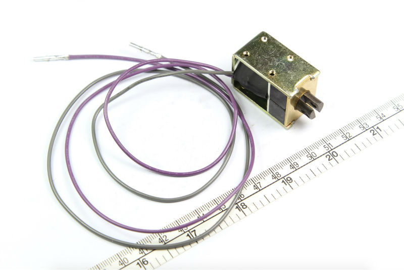 Cubierta de solenoide de TDS-K - Embroidery Machine Barudan reseña y precio