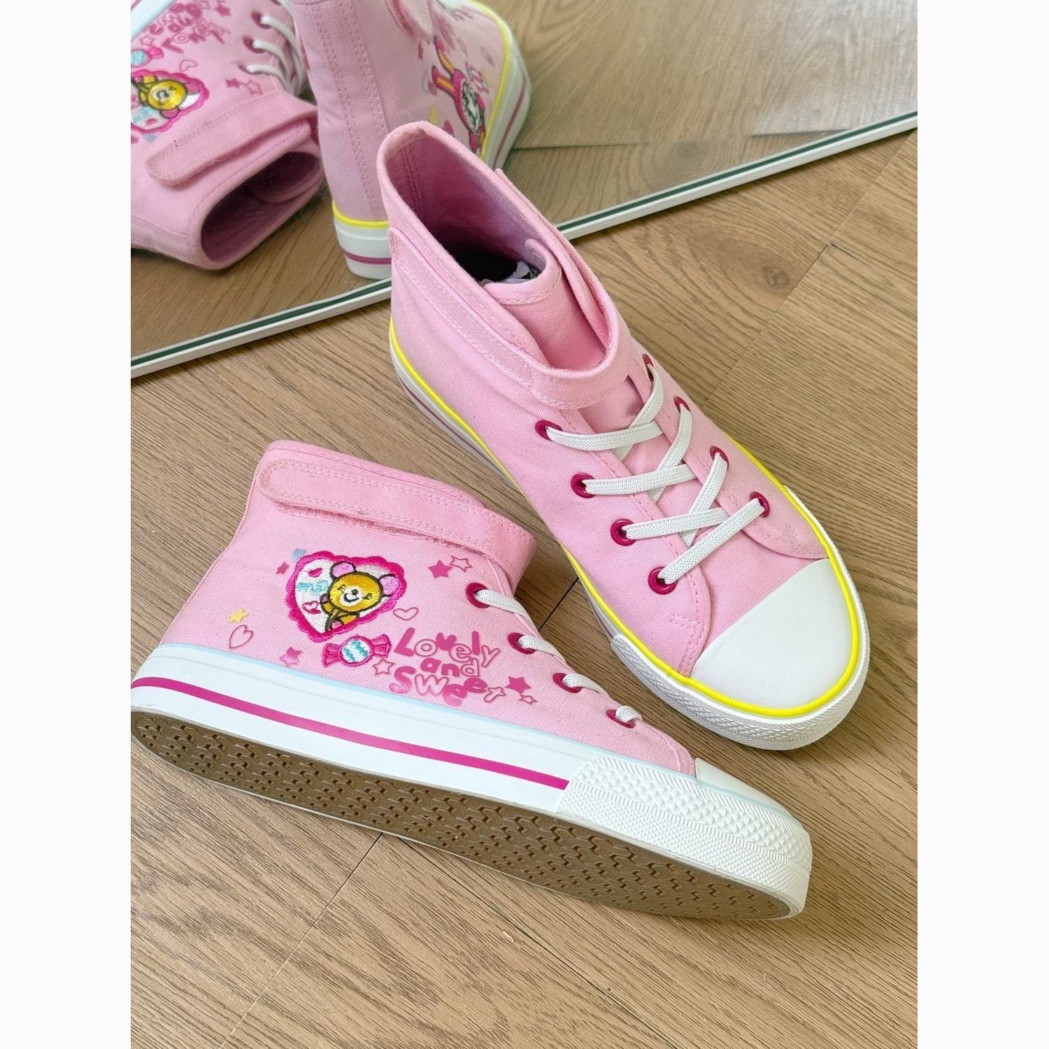Zapatillas de Lona Rosas Linda - Embroidery Canvas reseña y precio