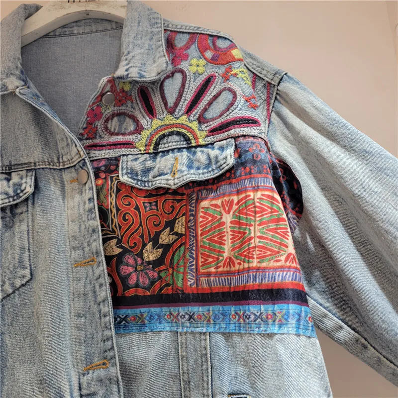 Chaqueta vaquera empalmada con - Embroidery Jeans reseña y precio