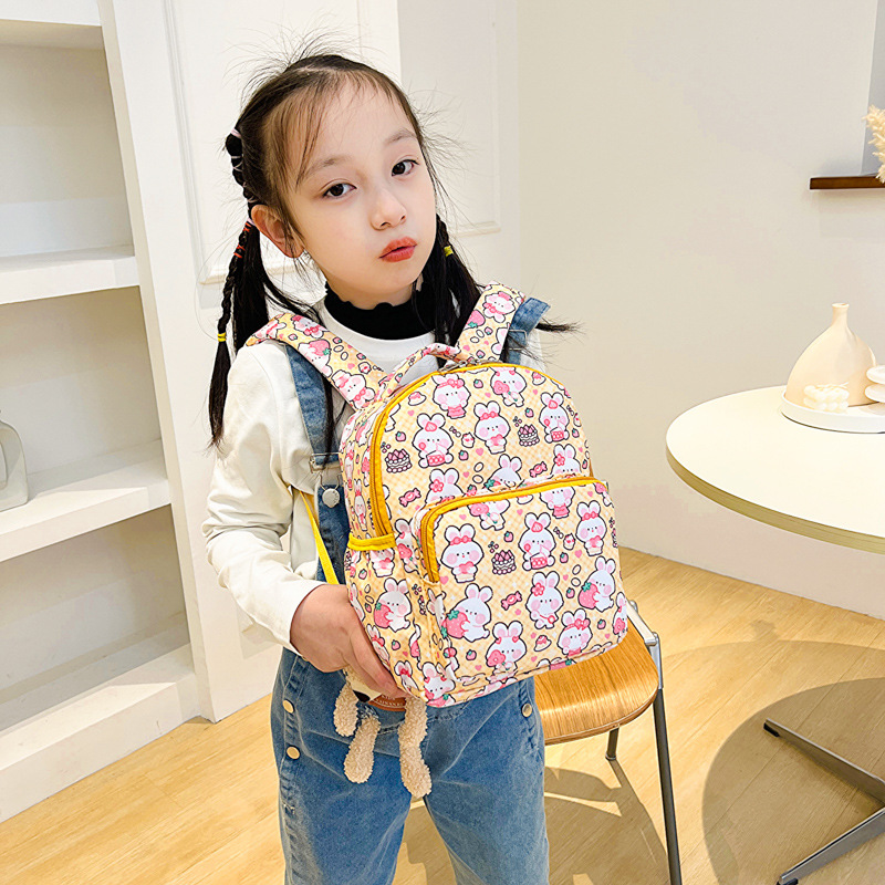 Mochila con estampado de dibuj - Embroidery Rabbit reseña y precio