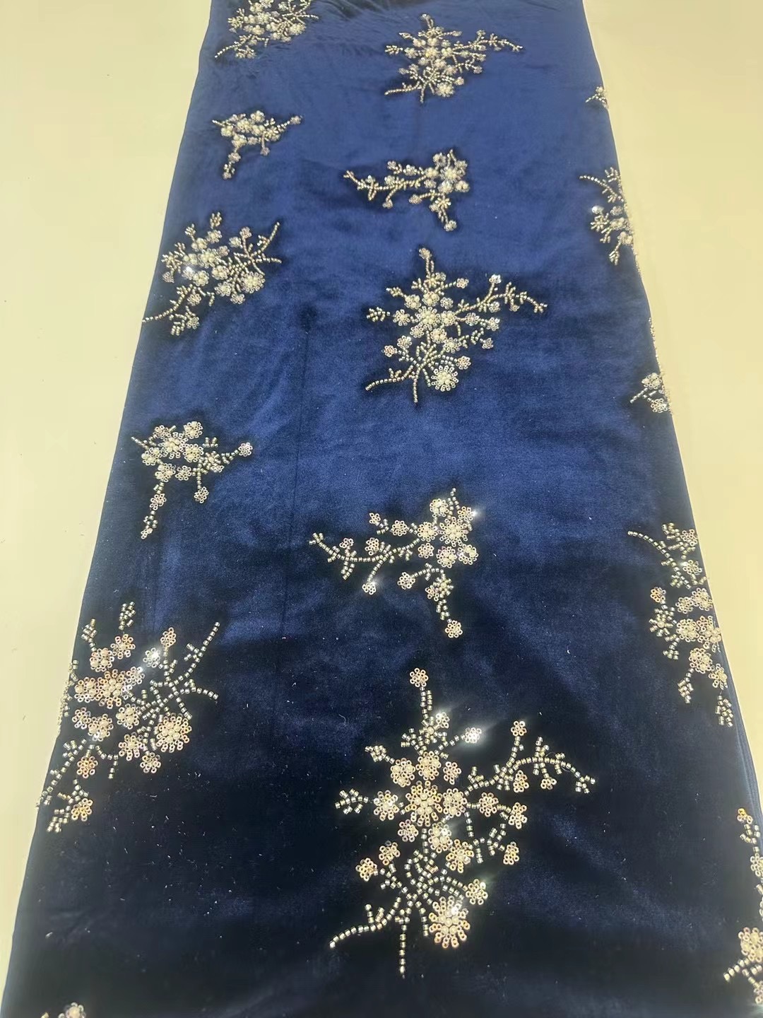 Encaje de terciopelo con cuent - Embroidery Net Dress reseña y precio
